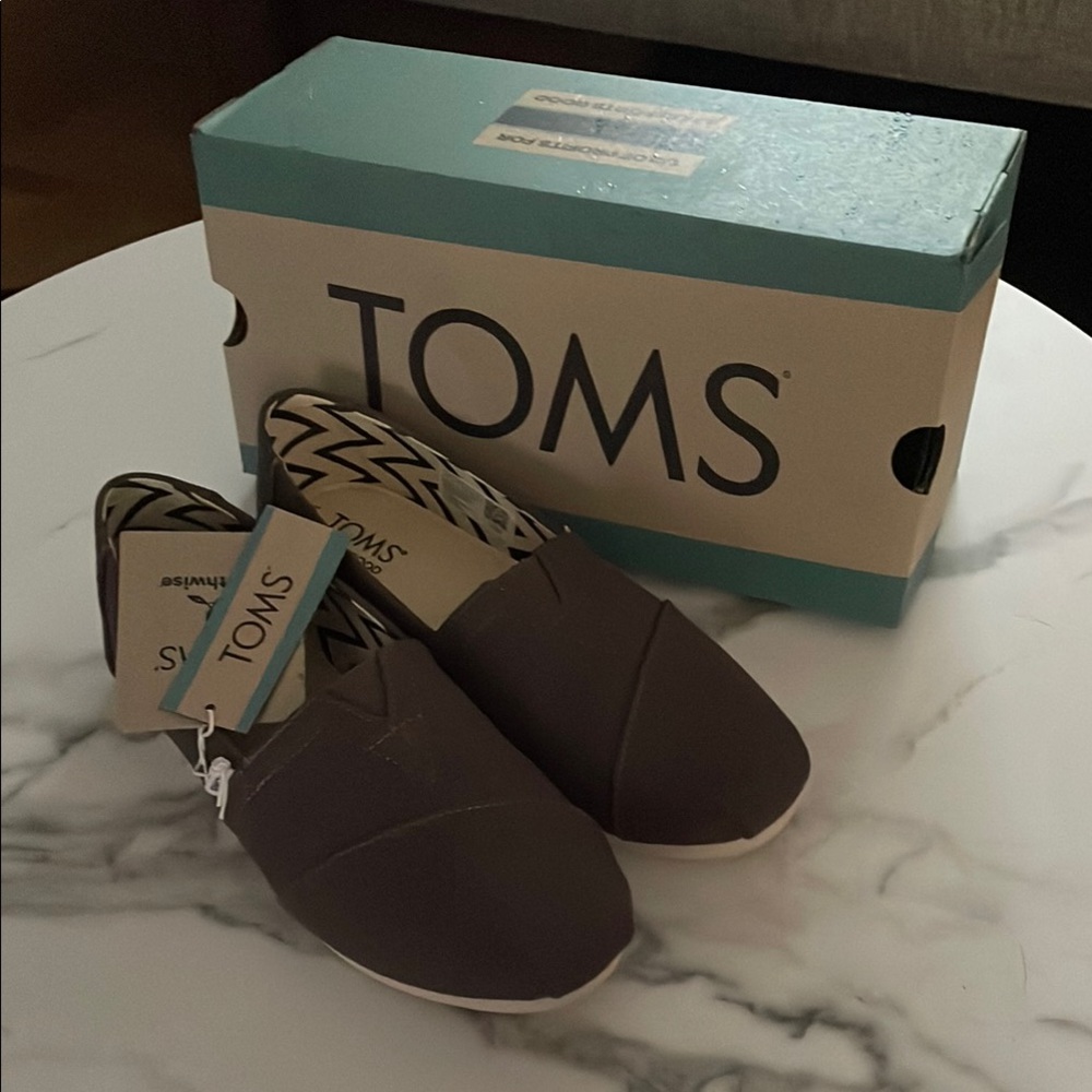 TOMS ‘Ash’ Slip-On Shoes